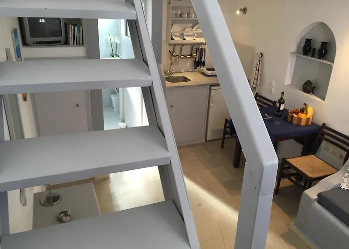 크리스토스 아파트먼츠 아파트