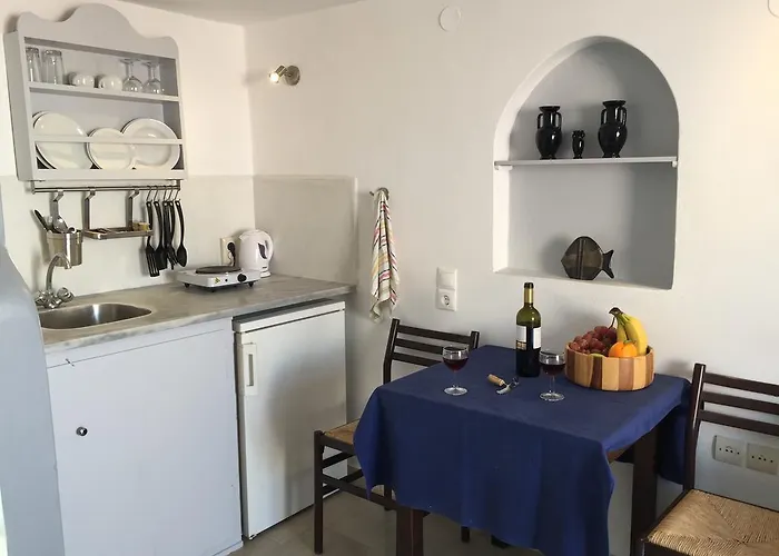 크리스토스 아파트먼츠 * 이아