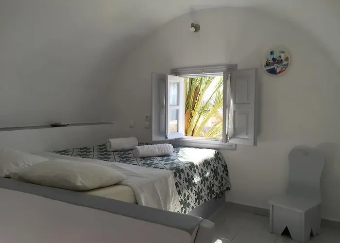 크리스토스 아파트먼츠 * 이아