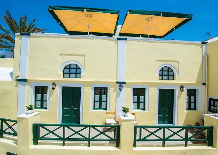 크리스토스 아파트먼츠 이아