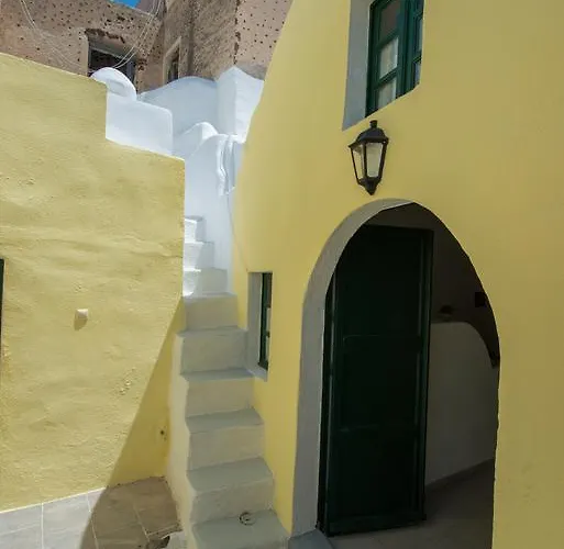 아파트 크리스토스 아파트먼츠 *